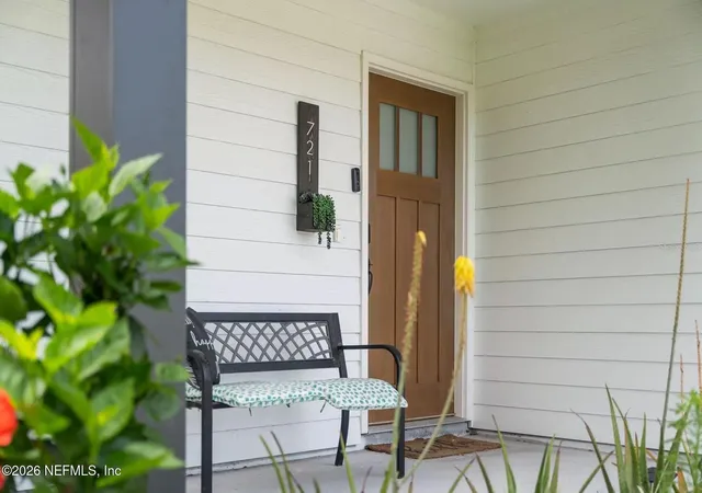 Photo 2 of Single family home for sale at 721 N Volusia St, Saint Augustine, FL 32084 | MLS# O6433784 | Listing updated on 2026-08-27