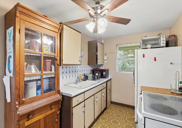 Photo 4 of Single family home for sale at 3750 SW 181st Court, Dunnellon, FL 34432 | MLS# OM730464 | Listing updated on 2026-09-15