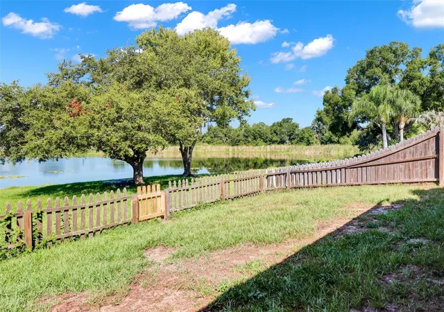 5th image of 22817 Saint Thomas Cir, Lutz, FL 33549 | MLS# TB8539138