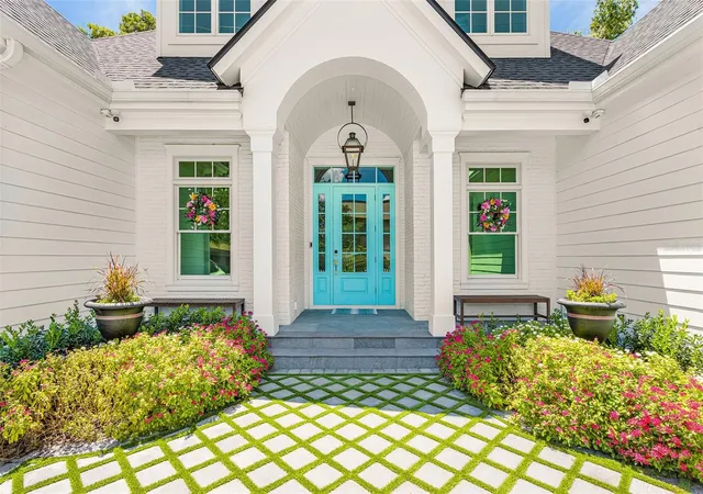 2nd image of 1426 S Osprey Ave, Sarasota, FL 34239 | MLS# A4703064