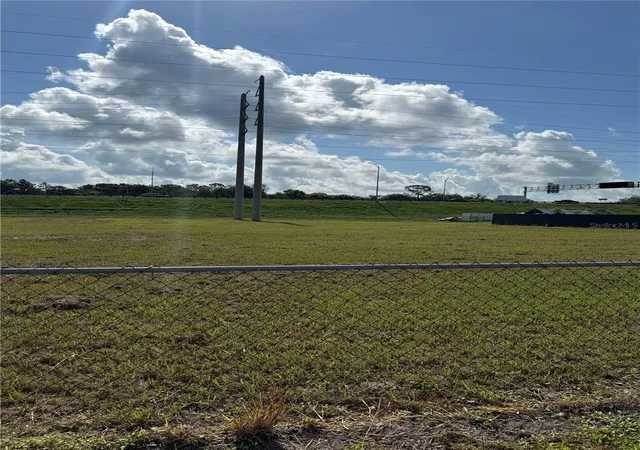 4th image of Econlockhatchee Trl S, Orlando, FL 32825 | MLS# O6433801