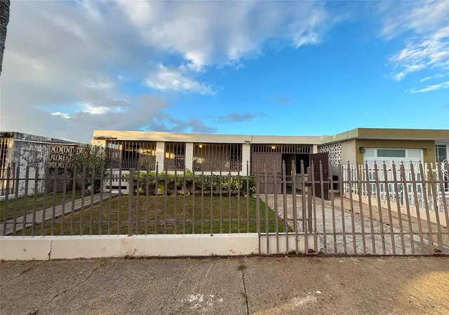 Photo 1 of Single family home for sale at 689 Cancer St Venus Gardens, San Juan, PR 00926 | MLS# PR9123434 | Listing updated on 2026-08-25