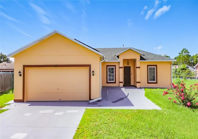 Photo 1 of Single family home for sale at 1014 Deddington Pl, Kissimmee, FL 34758 | MLS# O6433803 | Listing updated on 2026-09-02