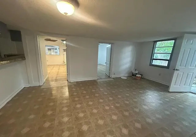 3rd image of 706 Thalia Dr, Orlando, FL 32807 | MLS# O6433805