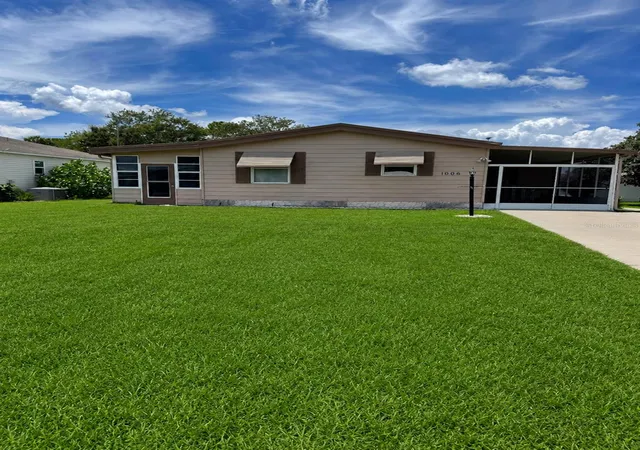 Photo 1 of Single family home for sale at 1006 Oren Ave, Lady Lake, FL 32159 | MLS# G5116500 | Listing updated on 2026-09-29