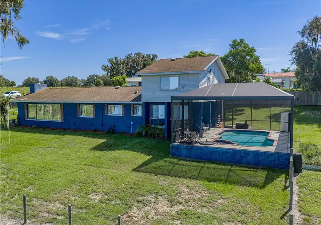 Photo 3 of Single family home for sale at 2120 Hurley Dr, Bartow, FL 33830 | MLS# B4902336 | Listing updated on 2026-08-31
