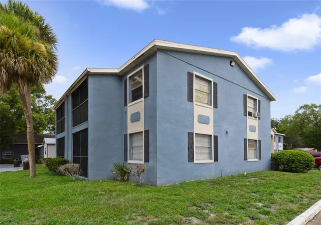 3rd image of 2541 N Alafaya Trl, Orlando, FL 32826