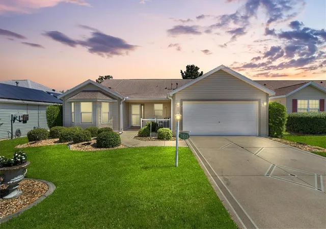 Single family home for sale at 7815 SE 166th Hibernia Ln, THE VILLAGES, FL 32162 | MLS# G5116506