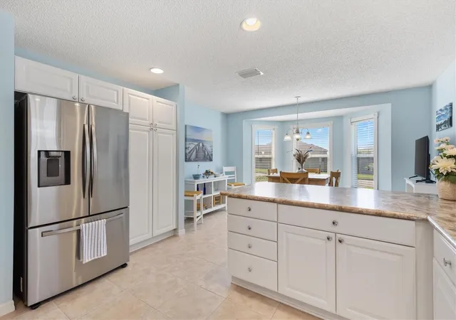Photo 4 of Single family home for sale at 7815 SE 166th Hibernia Ln, The Villages, FL 32162 | MLS# G5116506 | Listing updated on 2026-10-30