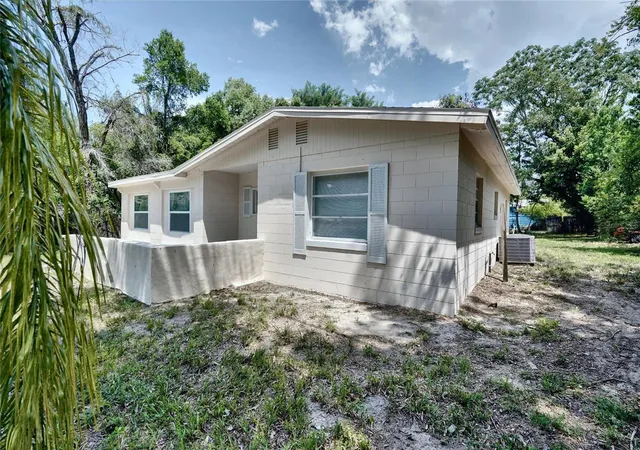 Photo 1 of Single family home for sale at 5625 Bryson Dr, Orlando, FL 32818 | MLS# O6433861 | Listing updated on 2026-09-28