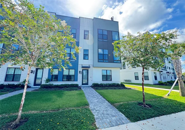 image of 2362 Addalia Aly, Orlando, FL 32804 | MLS# O6433868