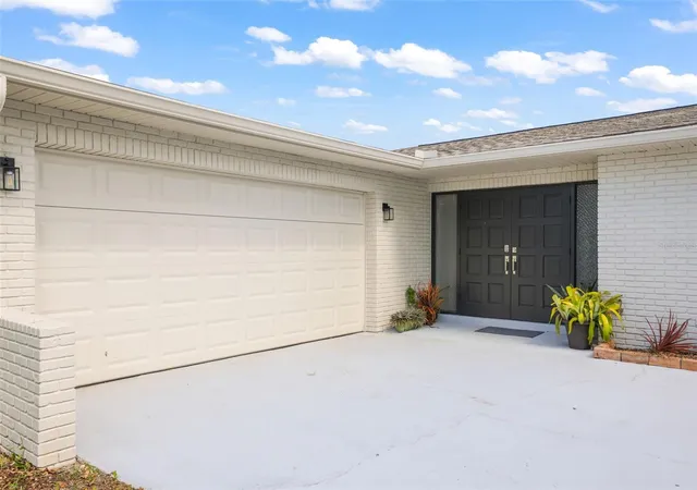 3rd image of 13635 97Th Ter, Seminole, FL 33776 | MLS# TB8539196
