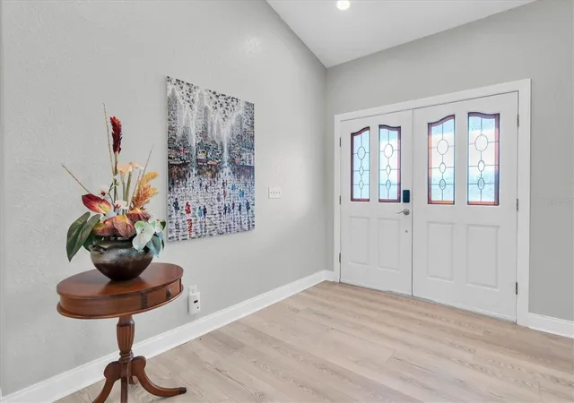 4th image of 6501 Mockingbird Wy S, Saint Petersburg, FL 33707 | MLS# TB8539199