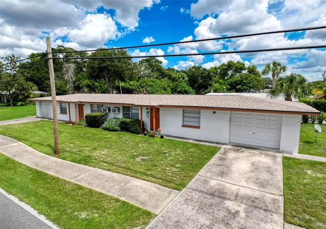 Listing Photo 3 - Condo for sale in building located at 5800-5808 Madison St, NEW PORT RICHEY, FL 34652