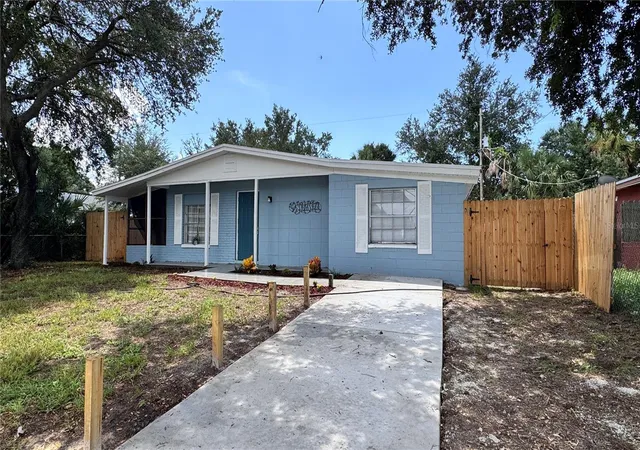 Photo 2 of Single family home for sale at 8315 Libby Ln, Tampa, FL 33619 | MLS# TB8539227 | Listing updated on 2026-09-11