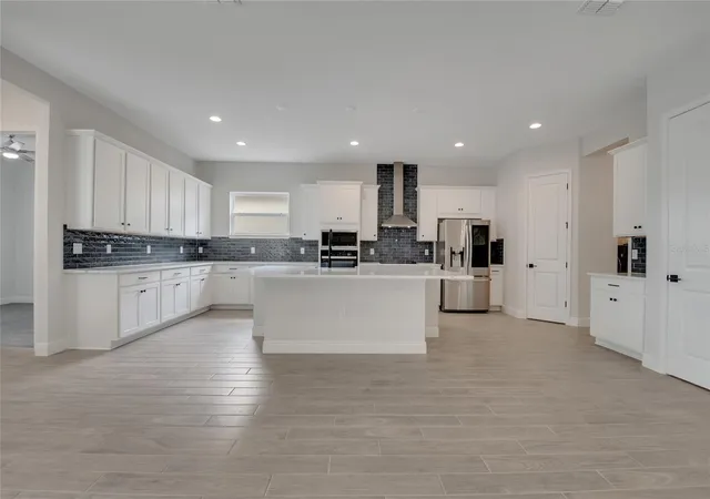 Photo 3 of Single family home for sale at 19062 Blueleaf St, Orlando, FL 32827 | MLS# O6433905 | Listing updated on 2026-10-08