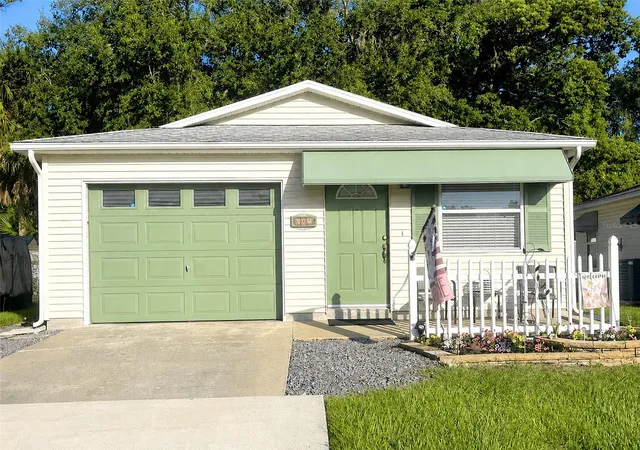 1st image of 507 Cottage Park Ln, Leesburg, FL 34748 | MLS# G5116515