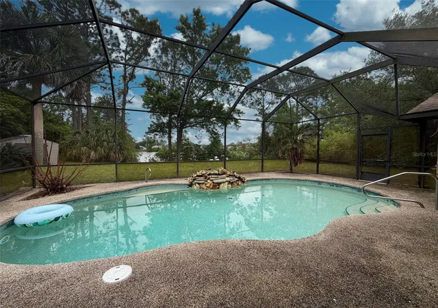2nd image of 51 Fanshawe Ln, Palm Coast, FL 32137 | MLS# V4950746