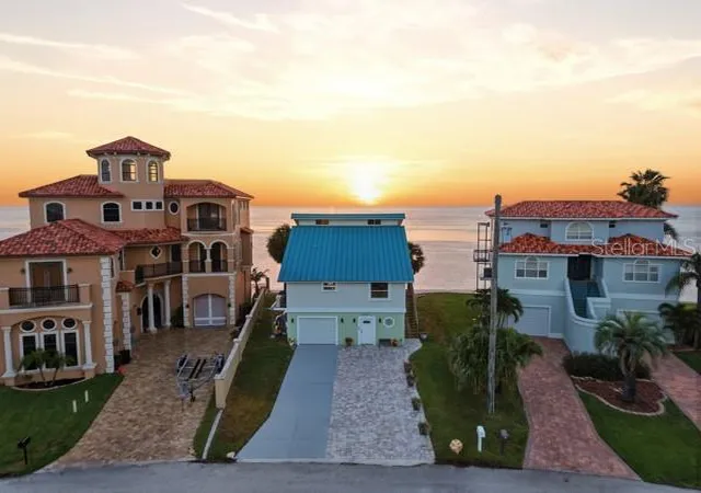 2nd image of 6421 Driftwood Dr, Hudson, FL 34667 | MLS# TB8539254