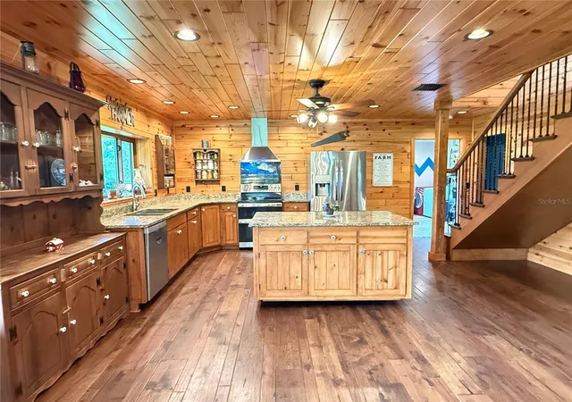 Photo 4 of Single family home for sale at 28046 Bayhead Rd, Dade City, FL 33523 | MLS# TB8539264 | Listing updated on 2026-09-14