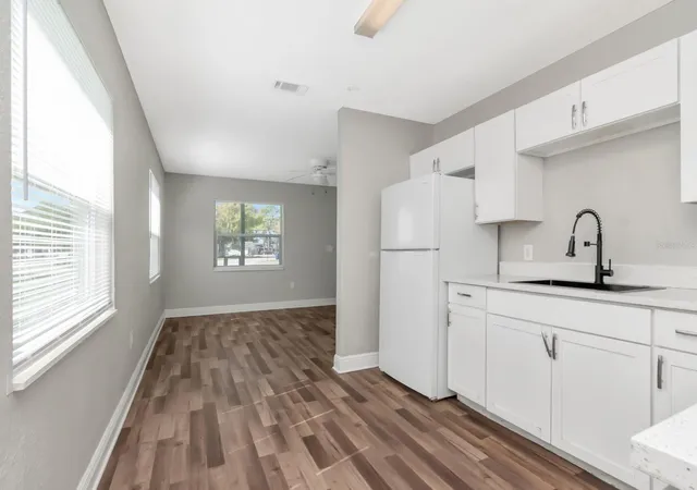 Photo 3 of House for sale at 1209 62nd Avenue E, Bradenton, FL 34203 | MLS# TB8539266 | Listing updated on 2026-08-16