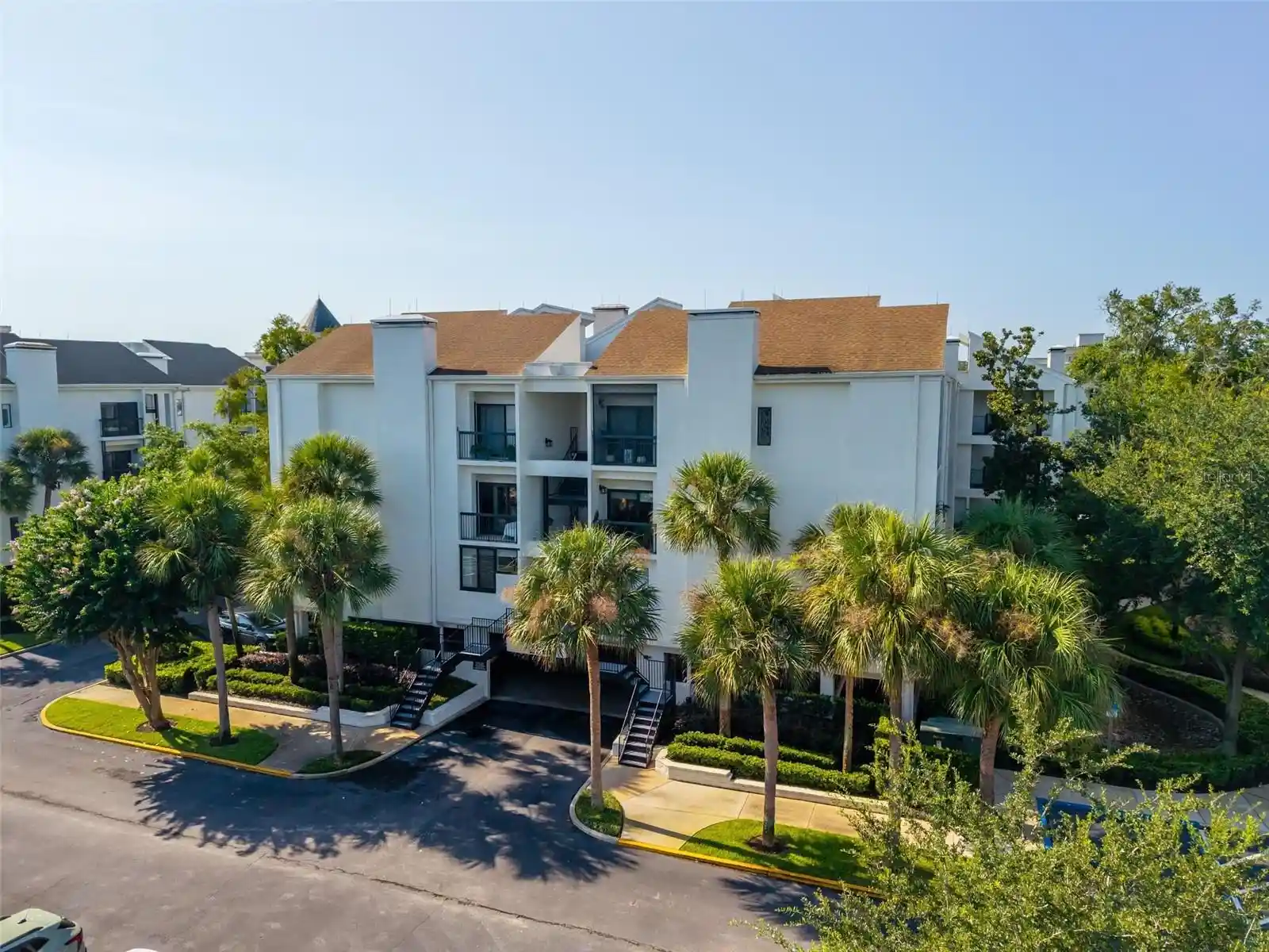 Listing Photo 2 - Condo for sale in 250 Carolina Ave located at 250 Carolina Ave, Fort Lauderdale, FL 32789 - Unit #205