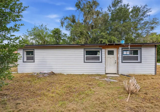 1st image of 921 S Salisbury Ave, Deland, FL 32720 | MLS# V4950749