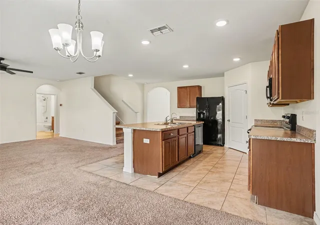 Photo 3 of Single family home for sale at 281 St Georges Cir, Eagle Lake, FL 33839 | MLS# O6433932 | Listing updated on 2026-10-03