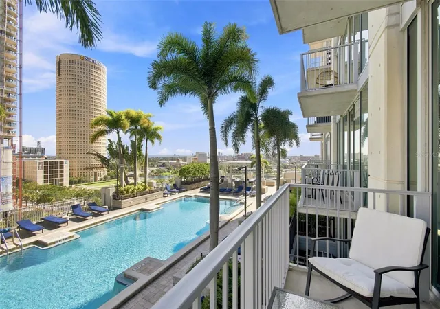 Photo 2 of Condo for sale at 777 N Ashley Dr #910, Tampa, FL 33602 | MLS# TB8539296 | Listing updated on 2026-09-20