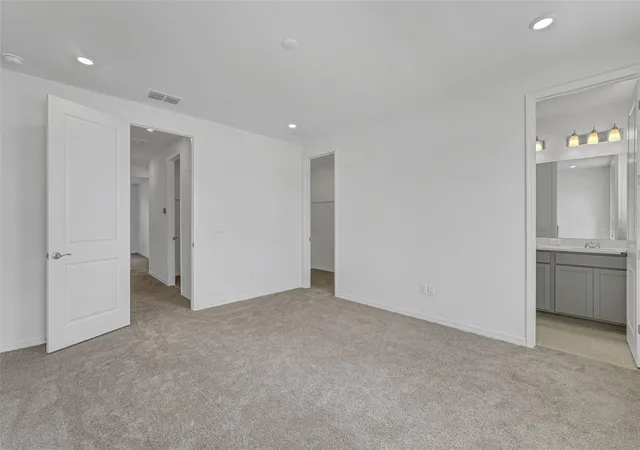 3rd image of 31791 Kestrel Calling Dr, San Antonio, FL 33576 | MLS# G5116521