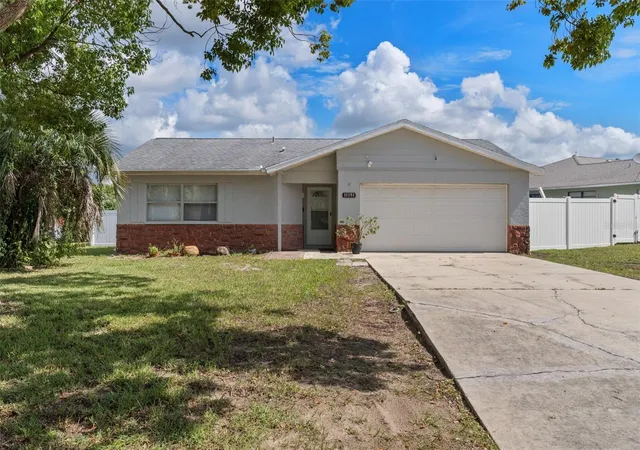 Photo 1 of Single family home for sale at 11191 Allwood St, Spring Hill, FL 34609 | MLS# W7888642 | Listing updated on 2026-08-28