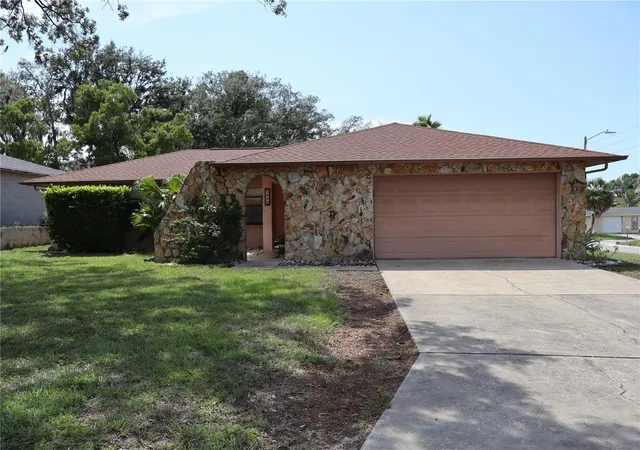 Photo 1 of Single family home for sale at 8949 Forest Lake Dr, Port Richey, FL 34668 | MLS# W7888643 | Listing updated on 2026-09-25