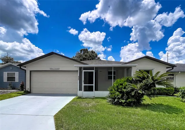 Photo 1 of Single family home for sale at 4983 Pleasant Holw Trl, Lakeland, FL 33811 | MLS# B4902337 | Listing updated on 2026-08-29