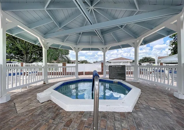 Photo 2 of Single family home for sale at 4983 Pleasant Holw Trl, Lakeland, FL 33811 | MLS# B4902337 | Listing updated on 2026-10-21