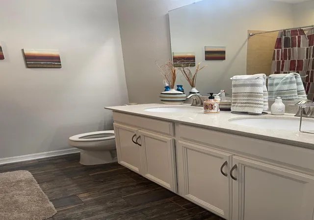 Photo 3 of Single family home for sale at 1870 Castleton Dr, Saint Cloud, FL 34771 | MLS# O6433960 | Listing updated on 2026-09-09