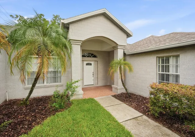 Photo 2 of Single family home for sale at 14902 Devonshire Woods Pl, Tampa, FL 33624 | MLS# TB8539326 | Listing updated on 2026-10-07