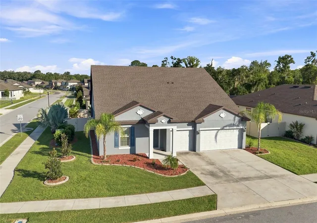 Photo 1 of Single family home for sale at 18359 Cortes Crk Blvd, Spring Hill, FL 34610 | MLS# W7888644 | Listing updated on 2026-09-14