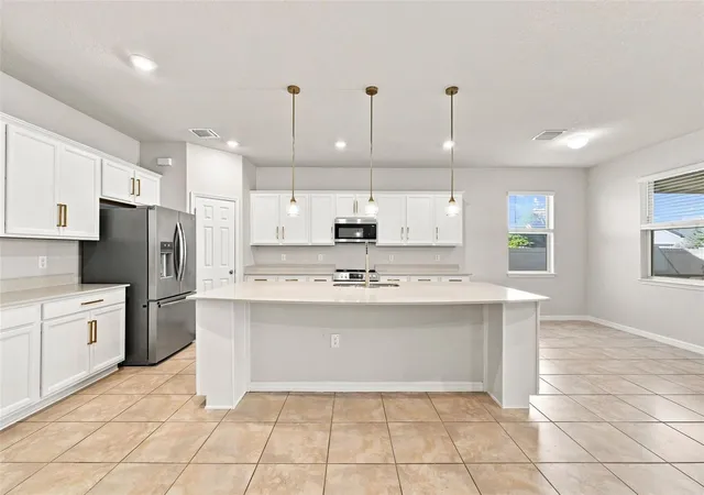 Photo 3 of Single family home for sale at 18359 Cortes Crk Blvd, Spring Hill, FL 34610 | MLS# W7888644 | Listing updated on 2026-09-14