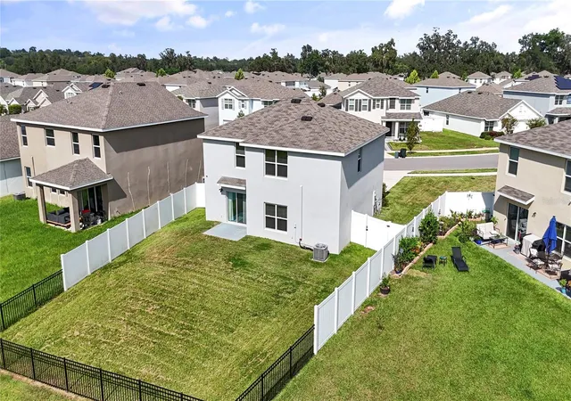Photo 2 of Single family home for sale at 13695 Wineberry Dr, Dade City, FL 33525 | MLS# TB8539335 | Listing updated on 2026-09-13