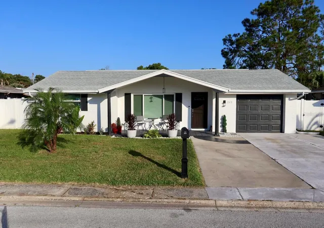 Photo 1 of Sale Pending at 7519 Holly Lake Ln, New Port Richey, FL 34653 | MLS# O6433969 | Listing updated on 2026-10-06