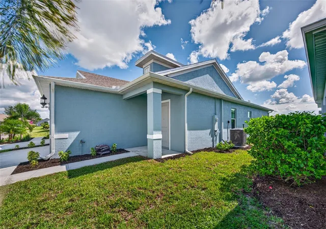 Photo 1 of House for sale at 1614 Royal Ct, Punta Gorda, FL 33980 | MLS# C7529647 | Listing updated on 2026-09-19