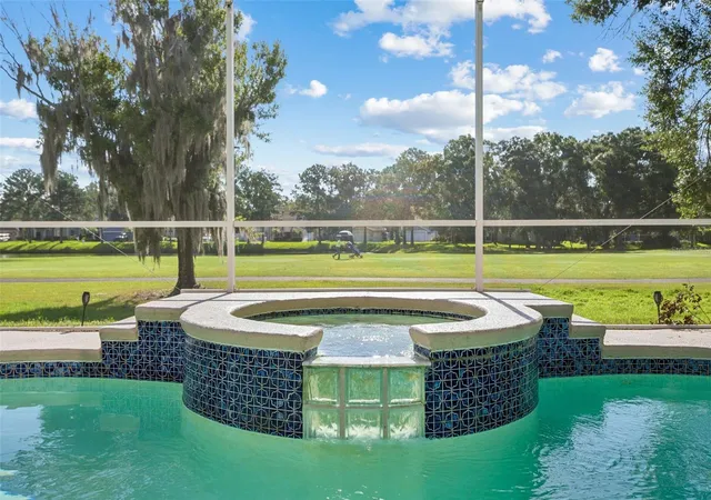 2nd image of 15611 Shoal Creek Pl, Odessa, FL 33556 | MLS# TB8539363