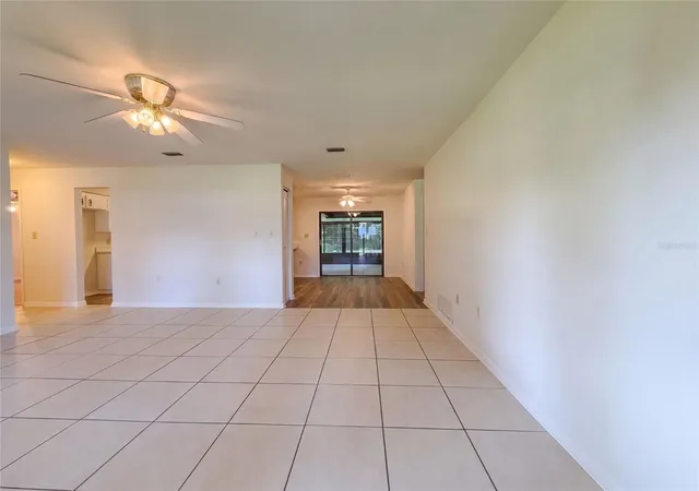Photo 3 of Single family home for sale at 4621 Nw 29th Avenue, Gainesville, FL 32606 | MLS# O6434007 | Listing updated on 2026-09-17
