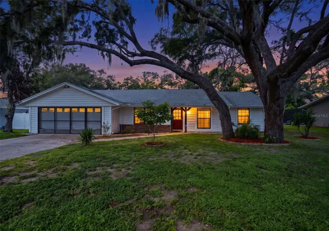 Photo 2 of Single family home for sale at 1139 Desmond Ave, Spring Hill, FL 34608 | MLS# TB8539377 | Listing updated on 2026-08-29