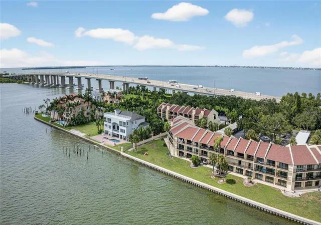 1st image of 7550 Sunshine Skyway Ln S #P12, St Petersburg, FL 33711 | MLS# TB8539381