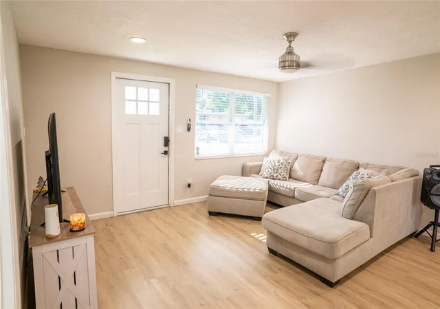Photo 4 of Single family home for sale at 11041 Taft Dr, Port Richey, FL 34668 | MLS# TB8539396 | Listing updated on 2026-08-22