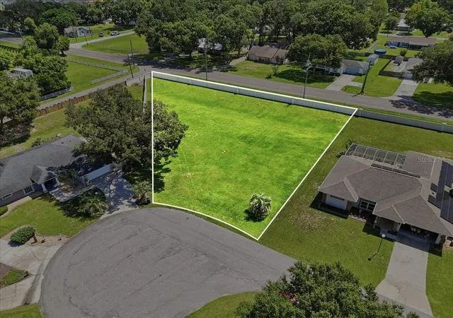 2nd image of 235 Sparkling Ct, Auburndale, FL 33823 | MLS# P4939610