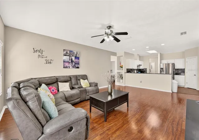 3rd image of 8391 Sw 75Th Rd, Gainesville, FL 32608 | MLS# GC542791