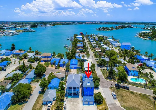 Photo 1 of Single family home for sale at 14500 N Bayshore Dr, Madeira Beach, FL 33708 | MLS# TB8539409 | Listing updated on 2026-10-10