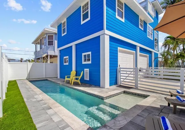 Photo 3 of Single family home for sale at 14500 N Bayshore Dr, Madeira Beach, FL 33708 | MLS# TB8539409 | Listing updated on 2026-10-10